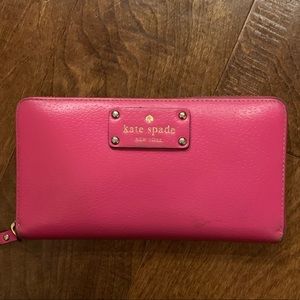 EUC Kate Spade Magenta Wallet